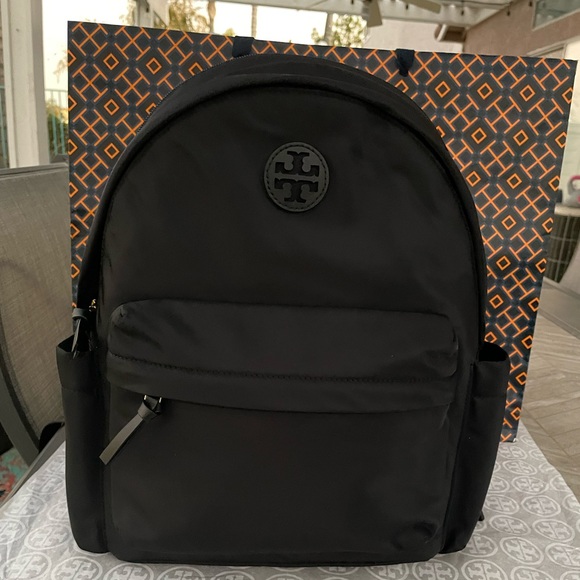 New, authentic nylon tory burch black backpack  883668 - Picture 3 of 12